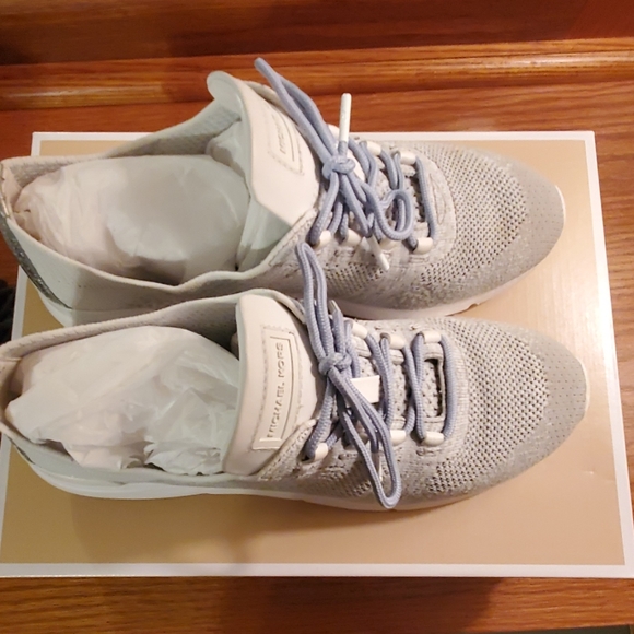 michael kor tennis shoes